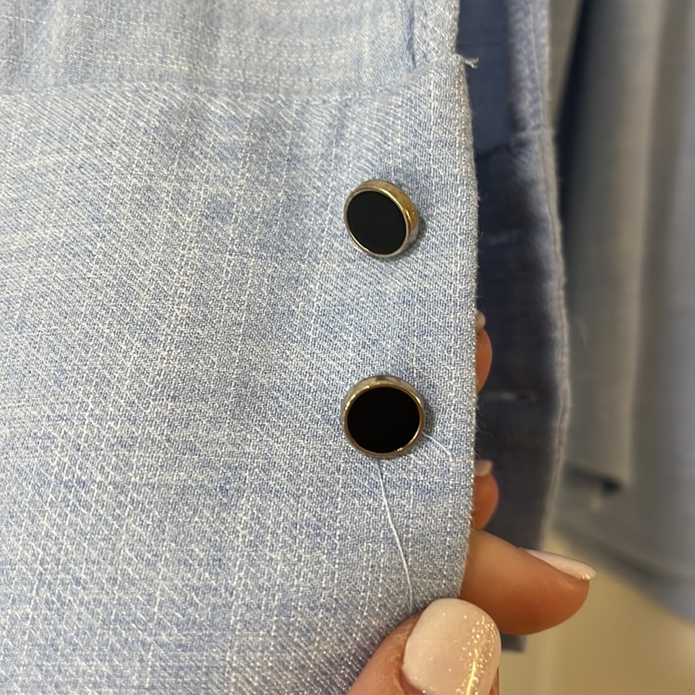 Zara button down blouse - Picture 2 of 2